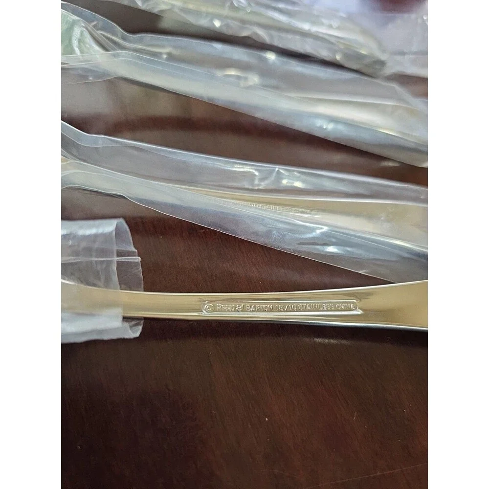 Reed & Barton 18/10 Colby Dinner Fork Stainless Lot of 4 Flatware Replacement